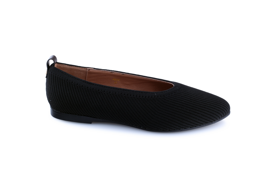 Knit Shoes