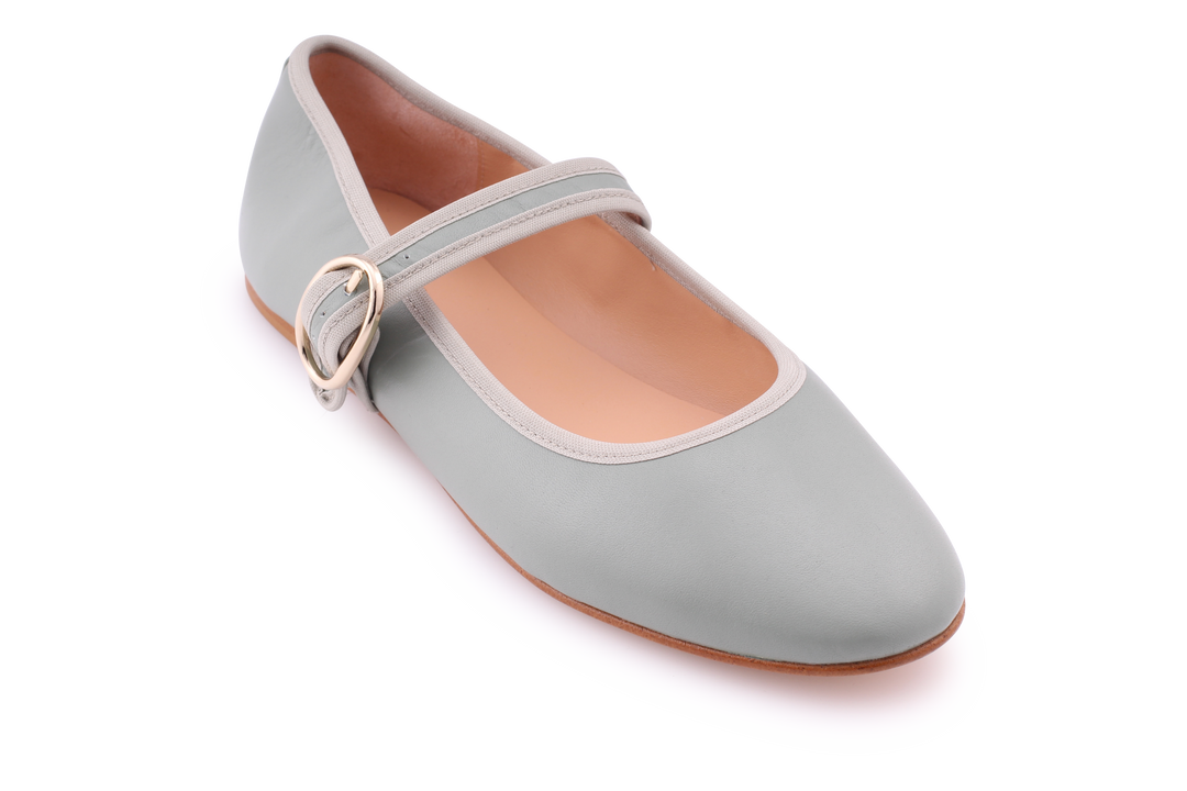 Ruth&