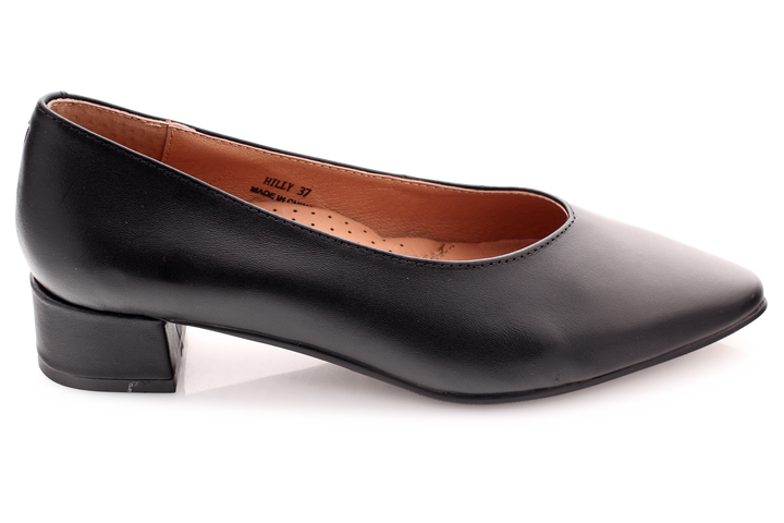 Lynette&amp;Co Hilly